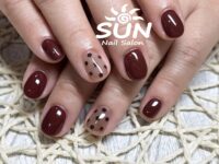 ボルドーネイル×ドットネイル