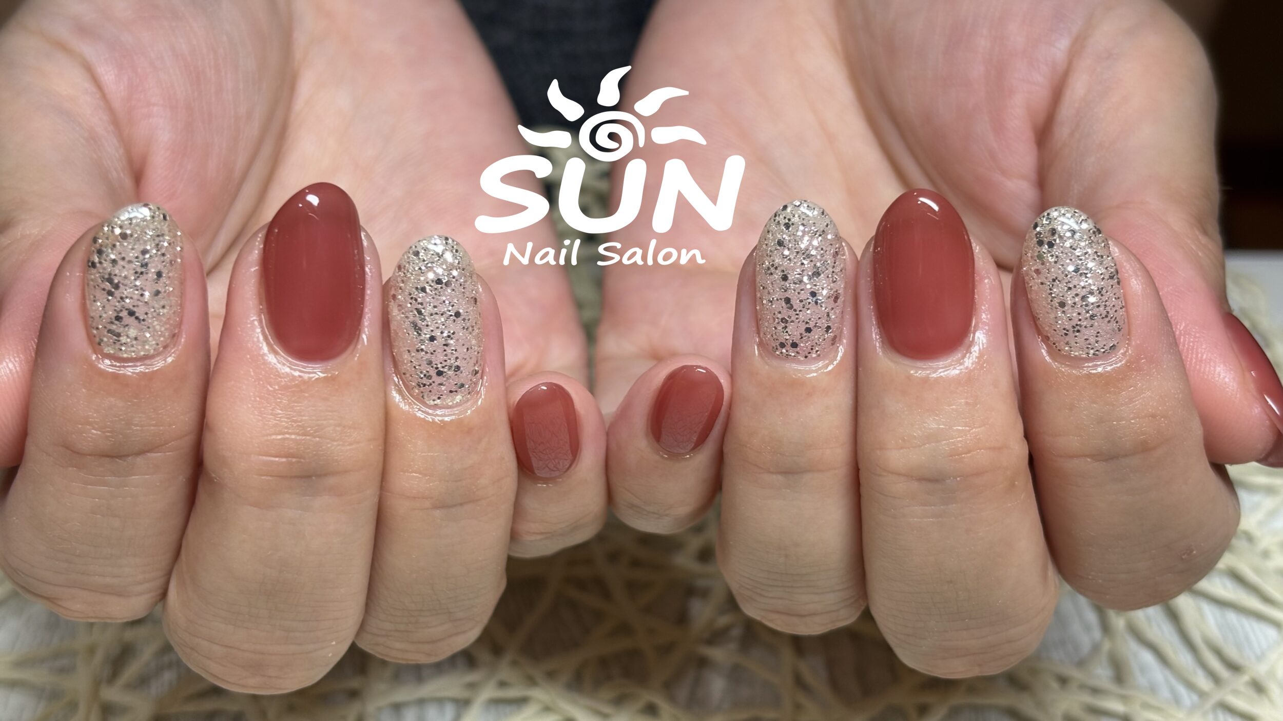 くすみピンクネイル